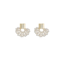 Käsintehdyt Pearl Woven Scalloped Pearl Stud Korvakorut