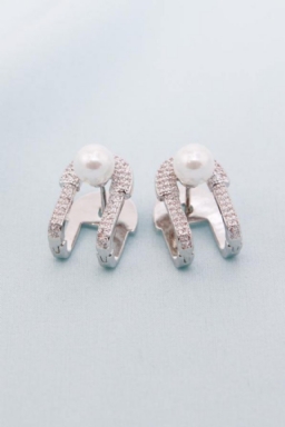 Statement Imitation Pearl Stud Korvakorut