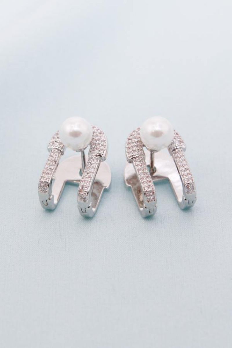 Statement Imitation Pearl Stud Korvakorut