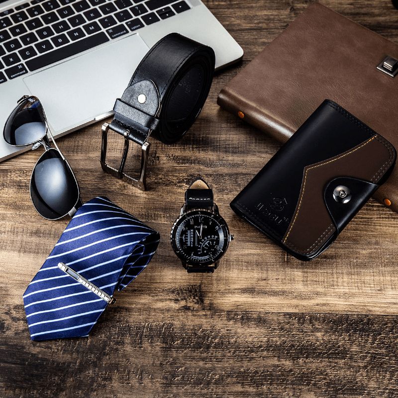 5 Kpl / Setti Business Gift Kit Chronograph Miesten Kvartsikello Rannekello Vyö Lompakko Lasisolmio