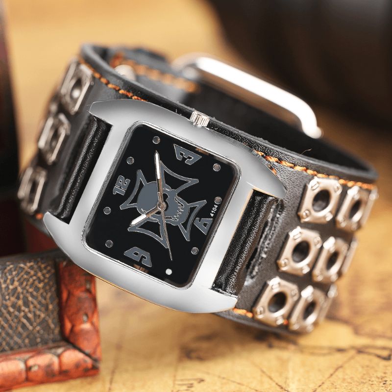 Vintage Square Dial Miesten Kello Hollow Skull Leather Quartz Watch