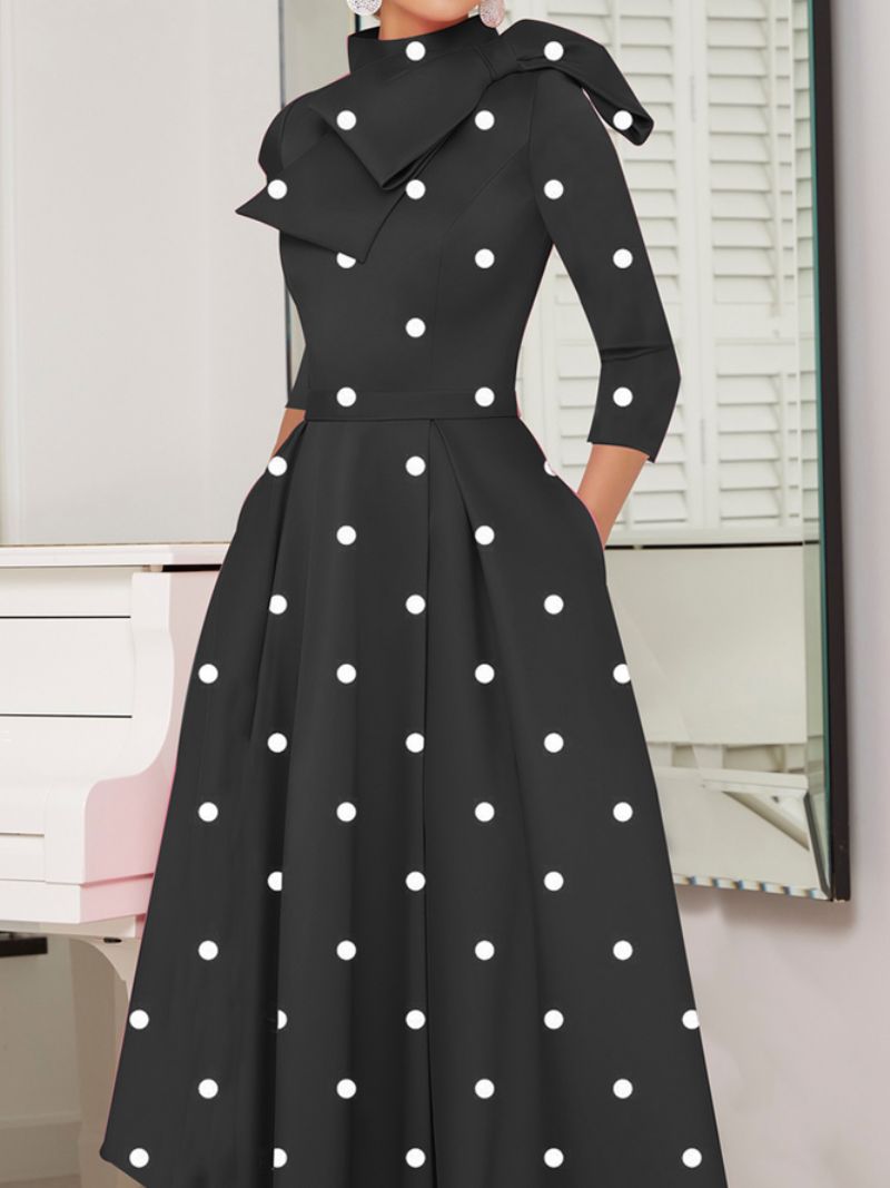 Polka Dots Regular Fit Erittäin Joustavat X-Line Stand Collar Mekot