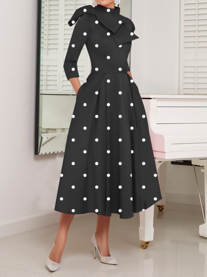 Polka Dots Regular Fit Erittäin Joustavat X-Line Stand Collar Mekot