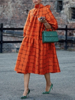 Lantern Sleeve Turtleneck Plaid Elegant Midi Mekko