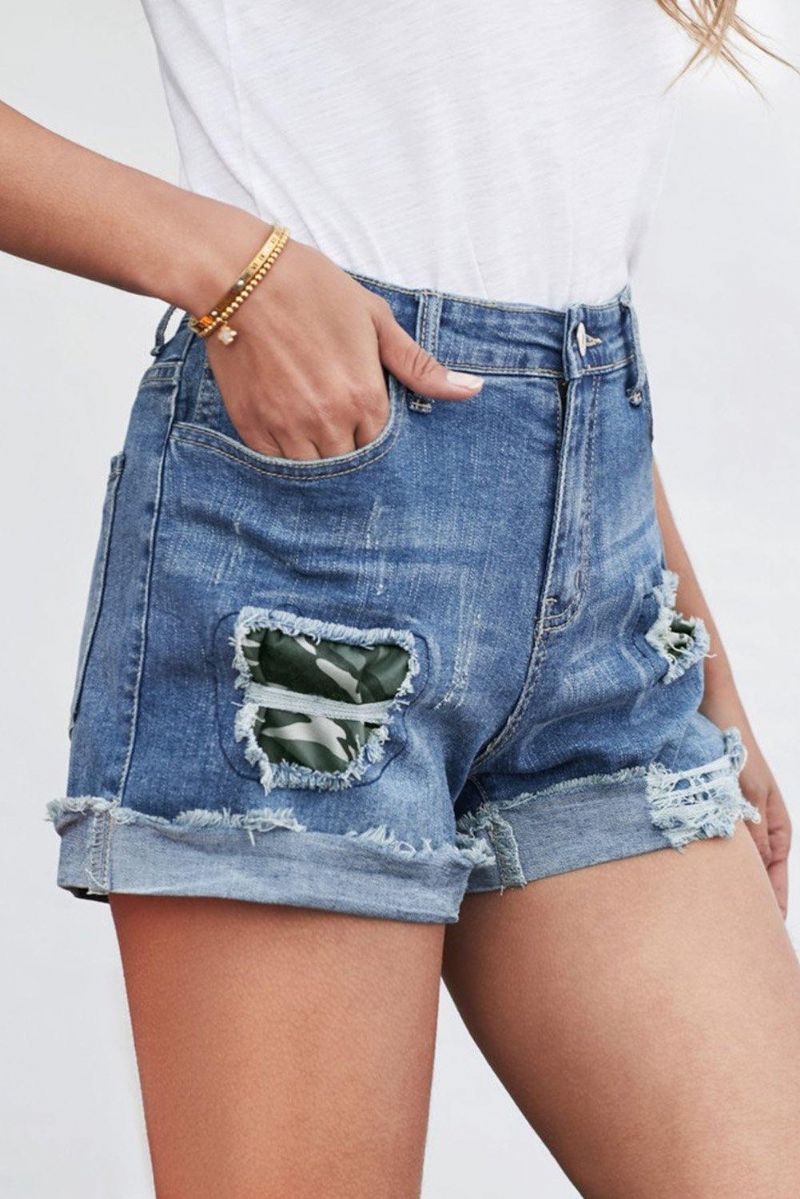 Camo Patchwork Denim Shortsit