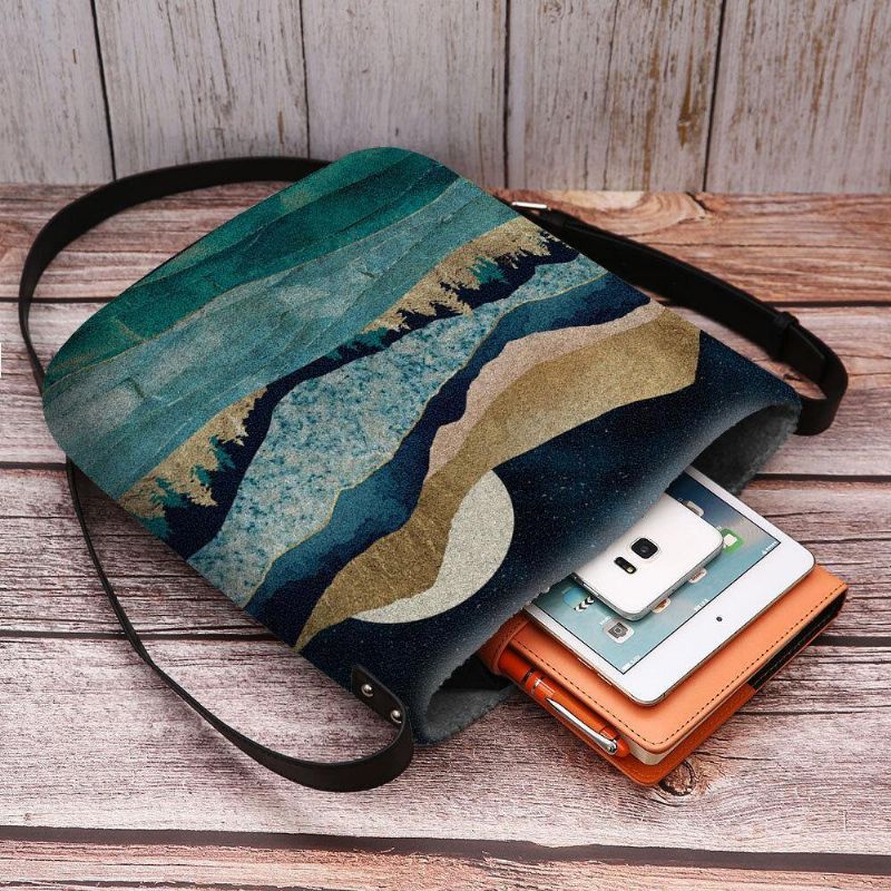 Naisten Huopa Mountain Treetop Landscape Print Bag Crossbody Bag Olkalaukku